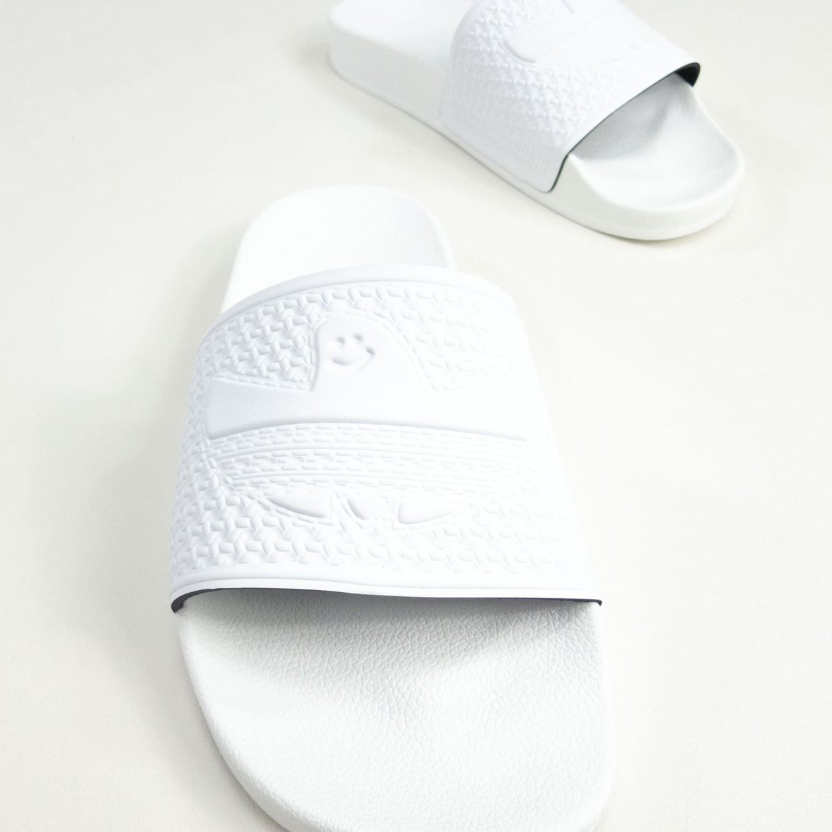 Adidas Shmoofoil Slides - White/White/White