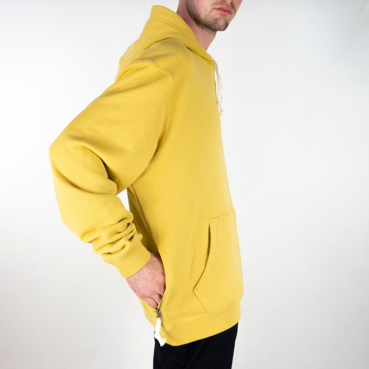 Nike SB Fleece Sustainable Skate Hoodie - Sanded Gold / Pure / Sanded Gold