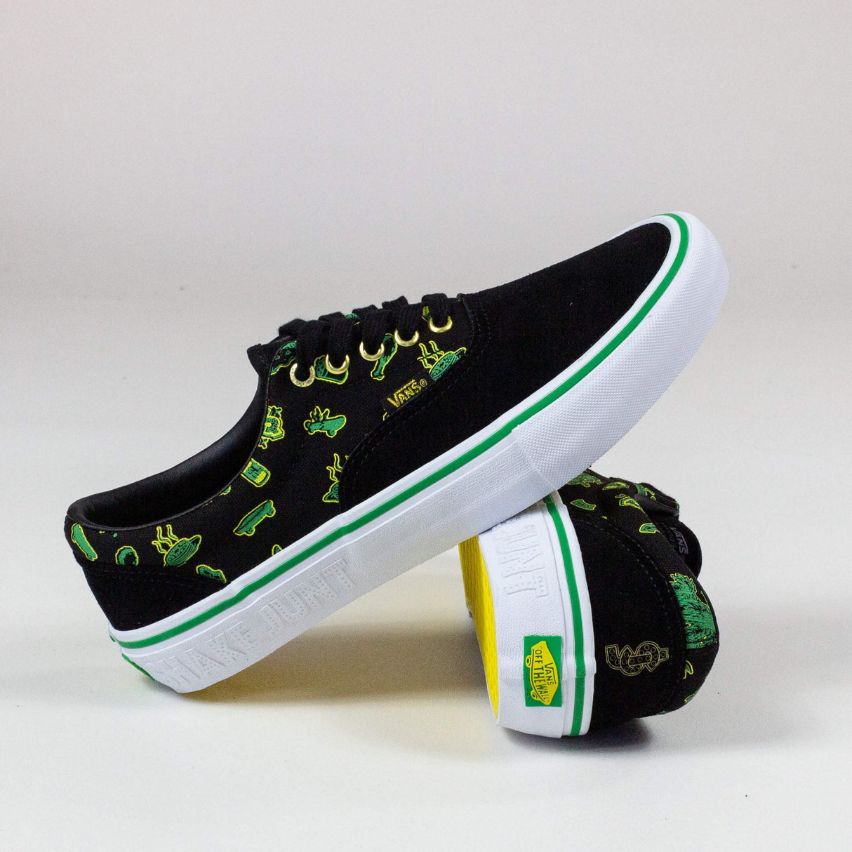 Vans Era Pro Shake Junt Shoes- Black / White