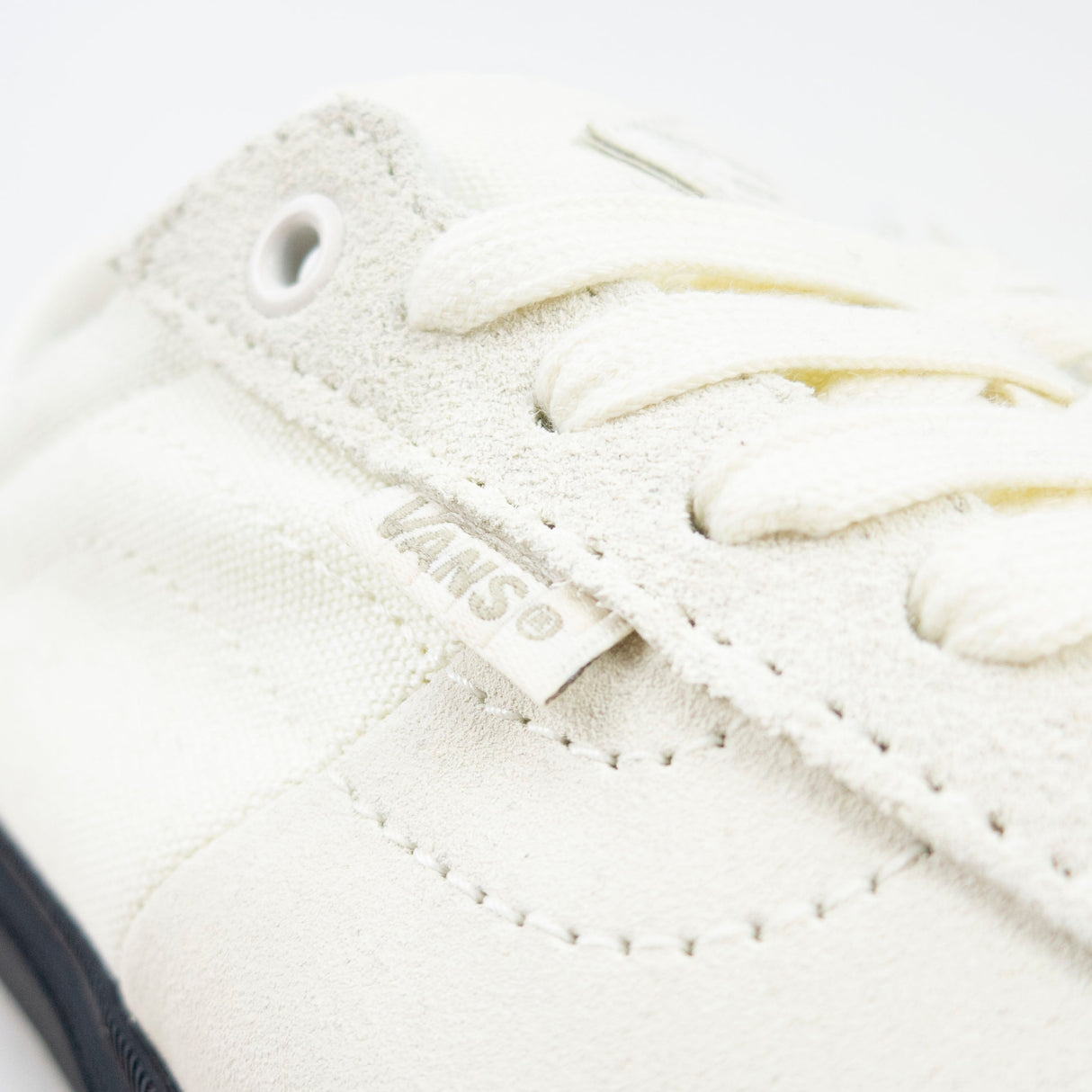 Vans Gilbert Crockett Skate Shoes - (Crockett) Antique White/Black