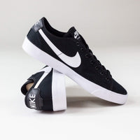 Nike SB Blazer Court Shoes- Black / White (002)