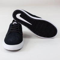 Nike SB Zoom Oneshot Shoes- Black / White (001) - UK 6