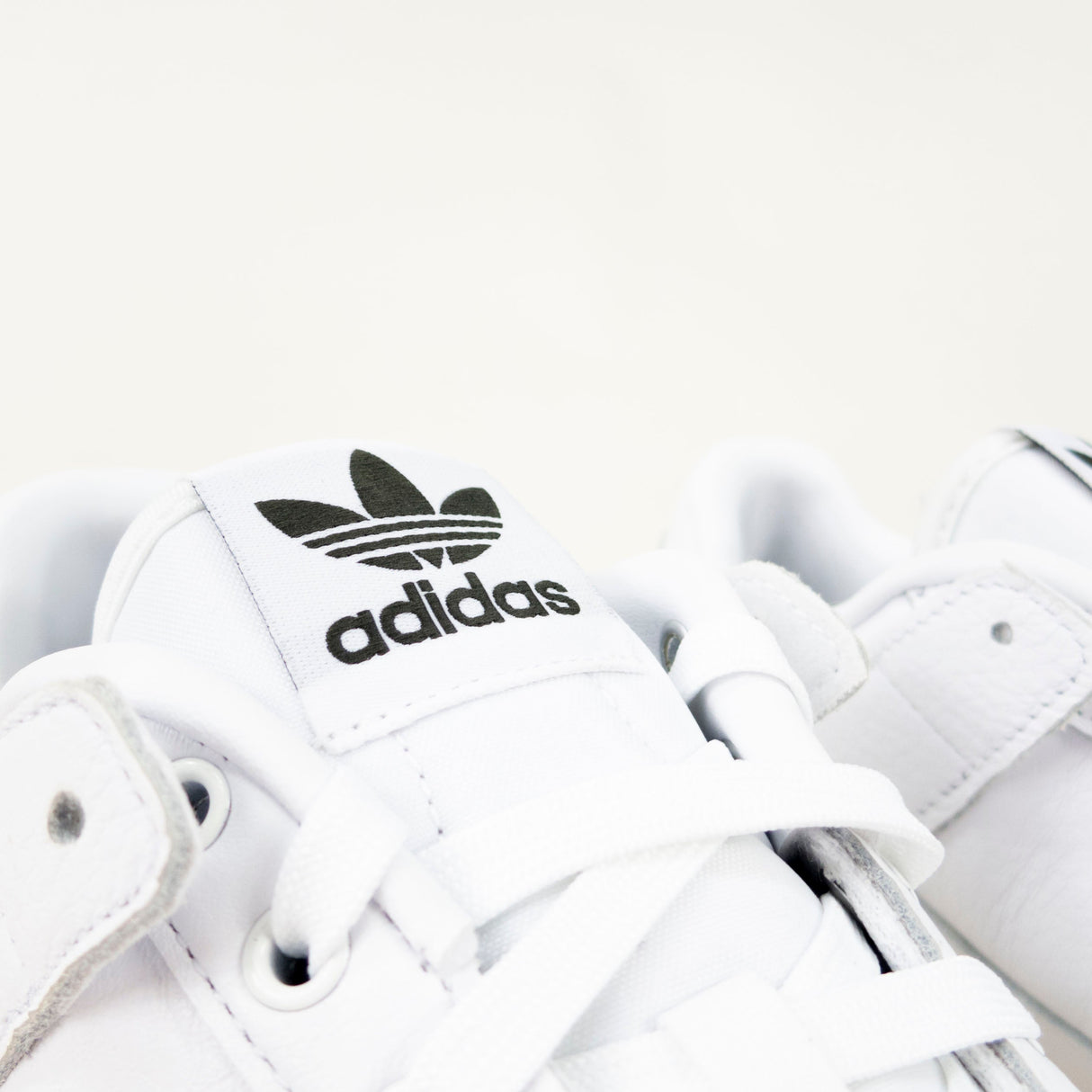 Adidas Forum 84 Low ADV Shoes - White