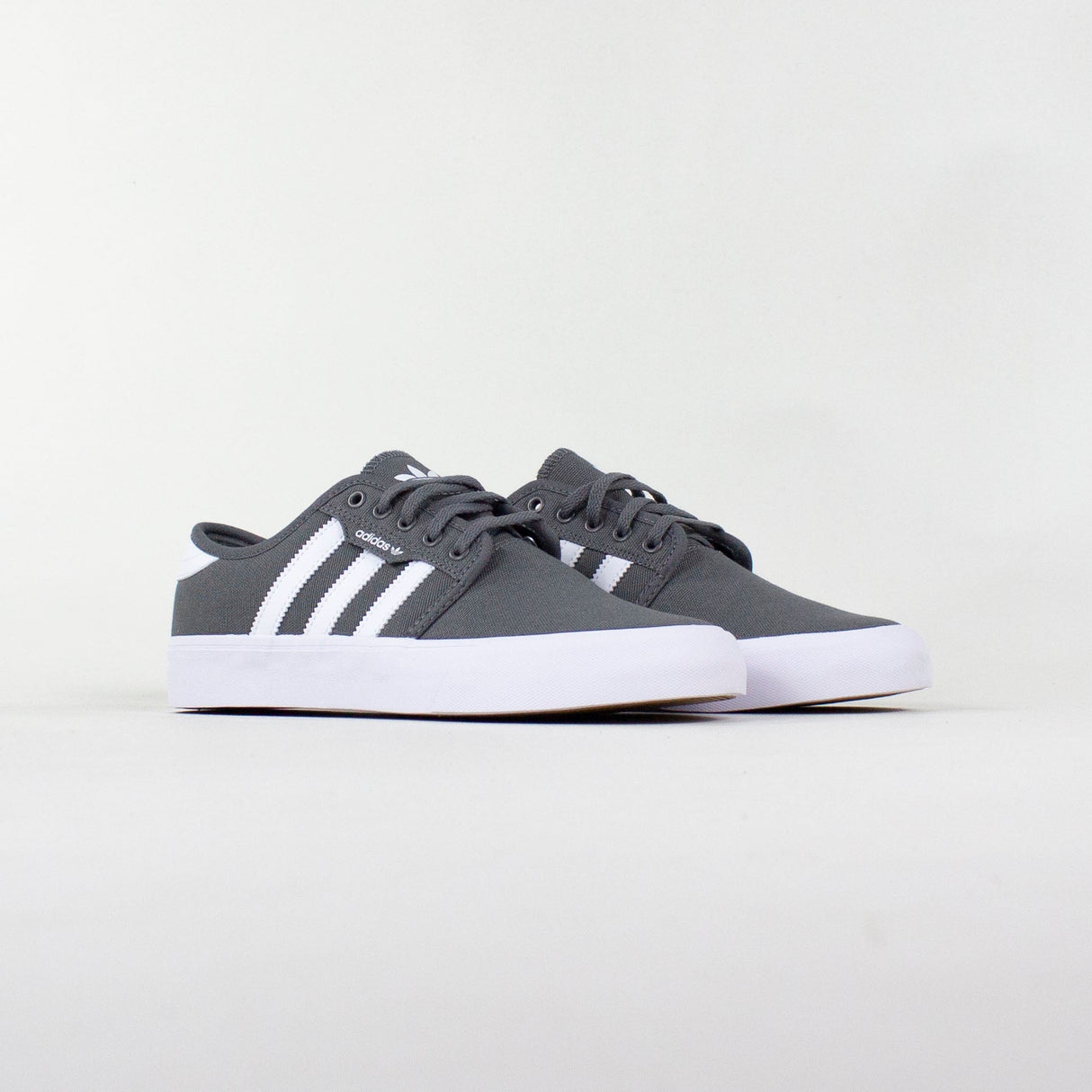 Adidas Seeley XT Shoes - Grey / Cloud White / Cloud White