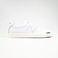 New Balance Numeric 22 Shoes - White/Green (NM22BOS)