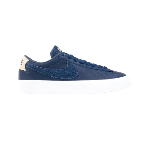 Nike SB Blazer Low GT Premium Shoes - Midnight Navy / White / Gum Light Brown / Midnight Navy (400)