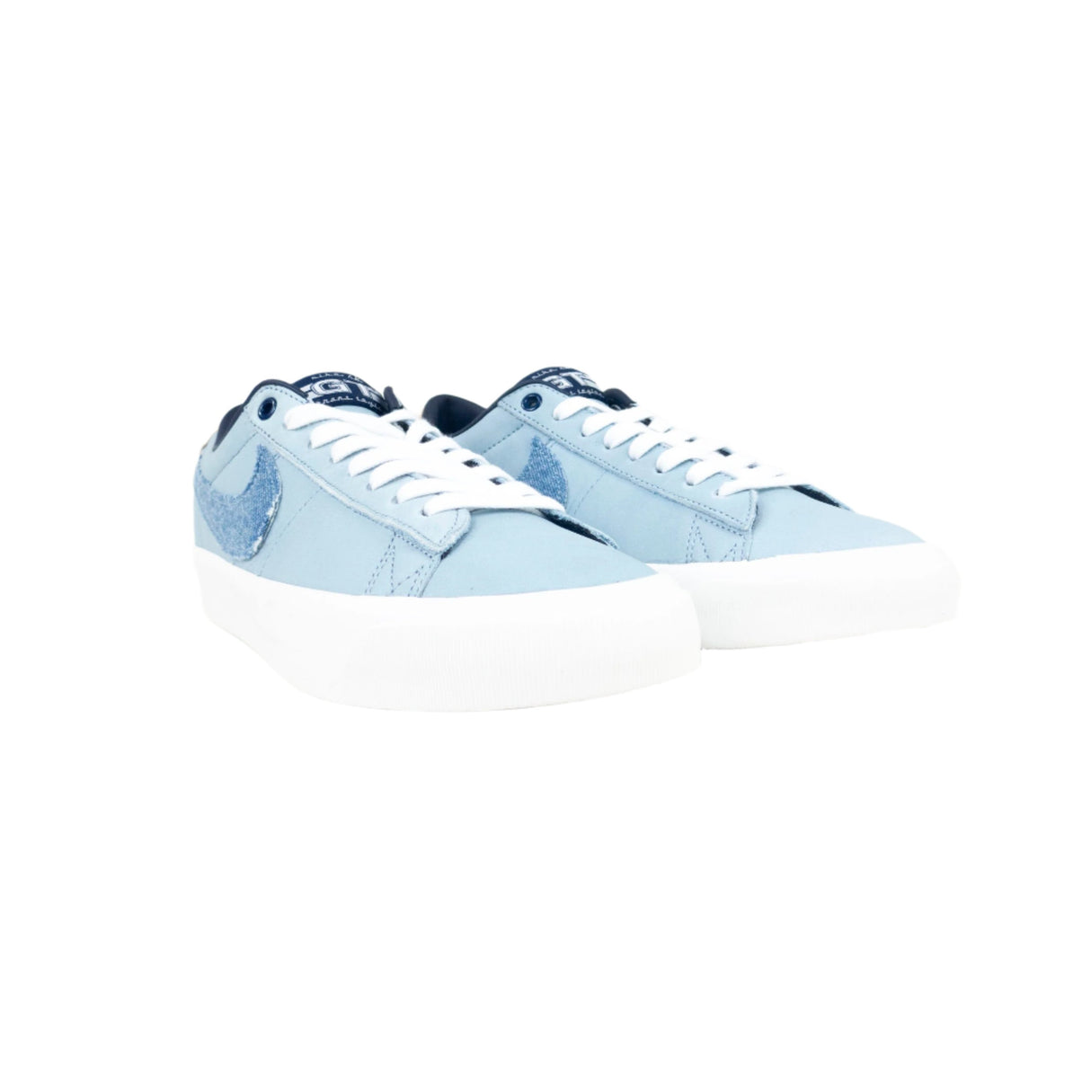 Nike SB Blazer Low GT Premium Shoes - Summit White / Midnight Navy-Summit White (100)