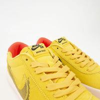 Nike SB Bruin React Shoes- Pollen/ Black/ Pale Coral (700)