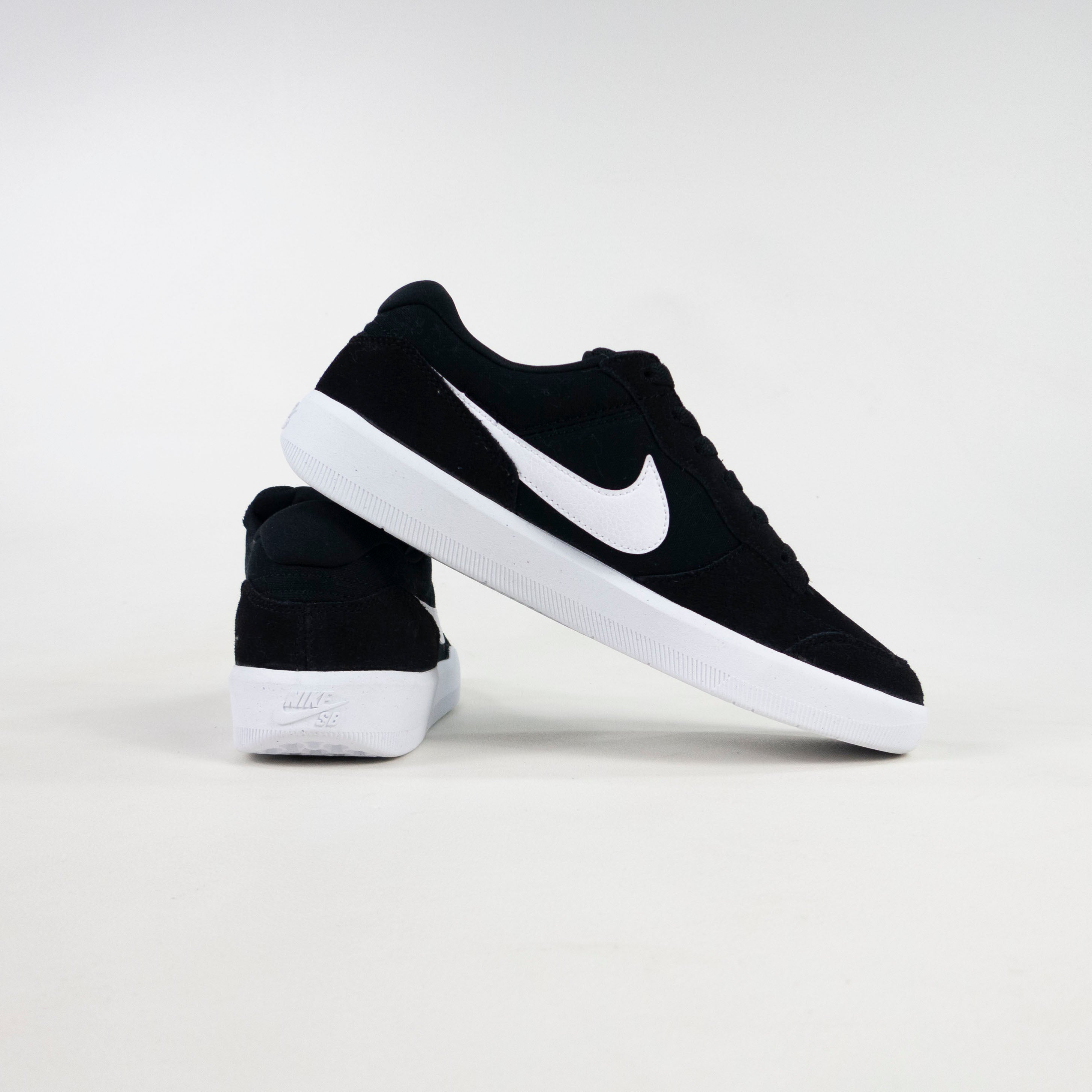 Cheap deals nike sb