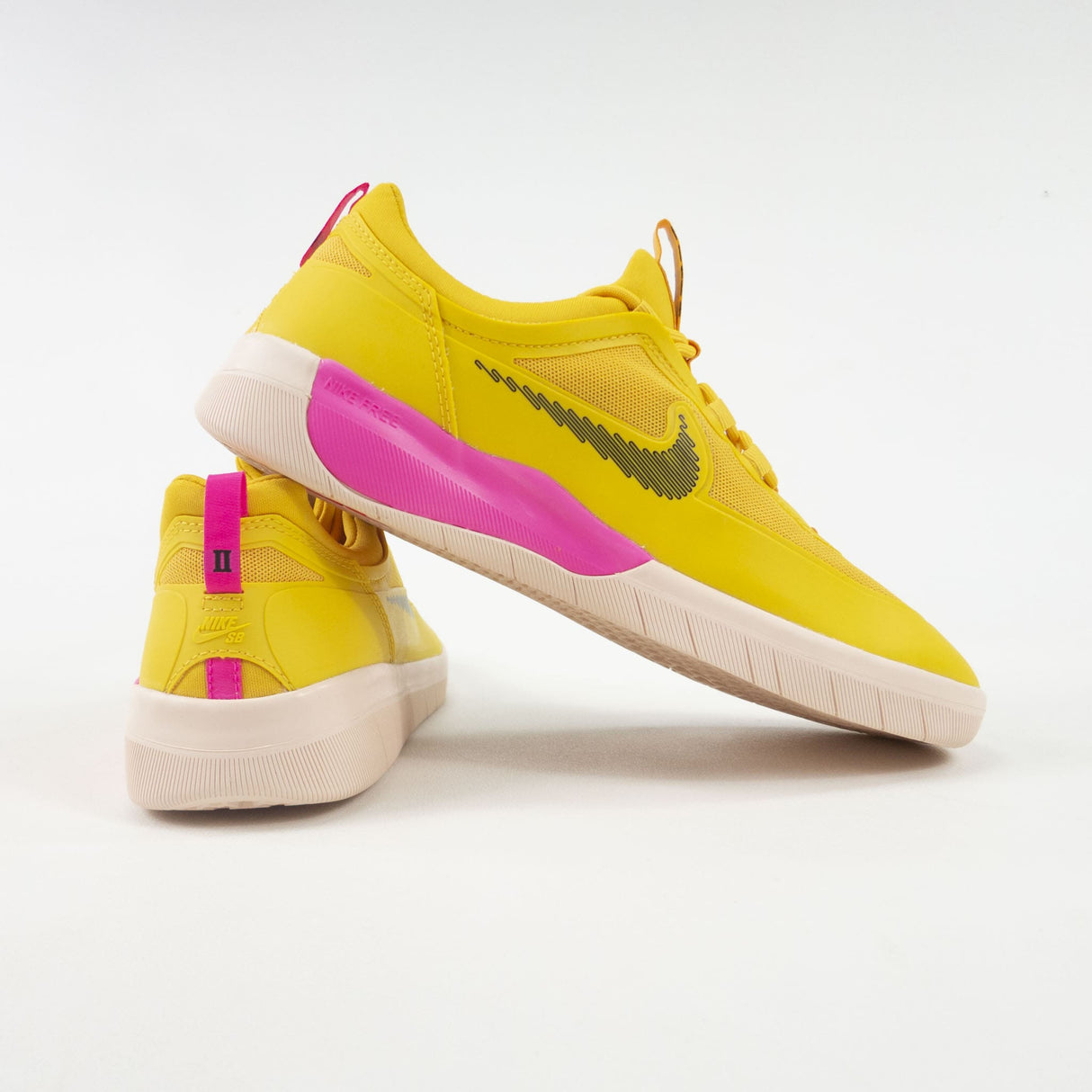 Nike SB Nyjah Free 2 Shoes - Pollen/Black-Pink Blast (700)