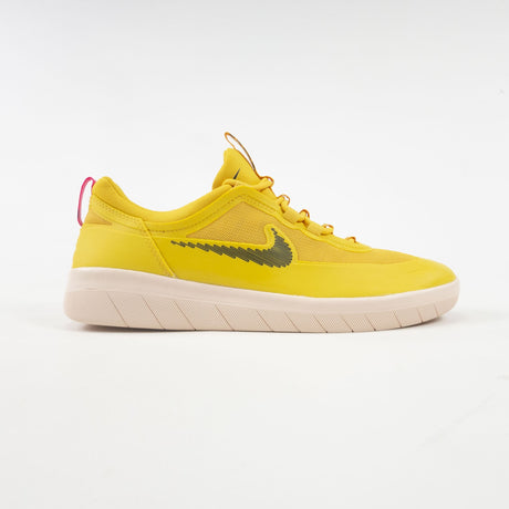 Nike SB Nyjah Free 2 Shoes - Pollen/Black-Pink Blast (700)