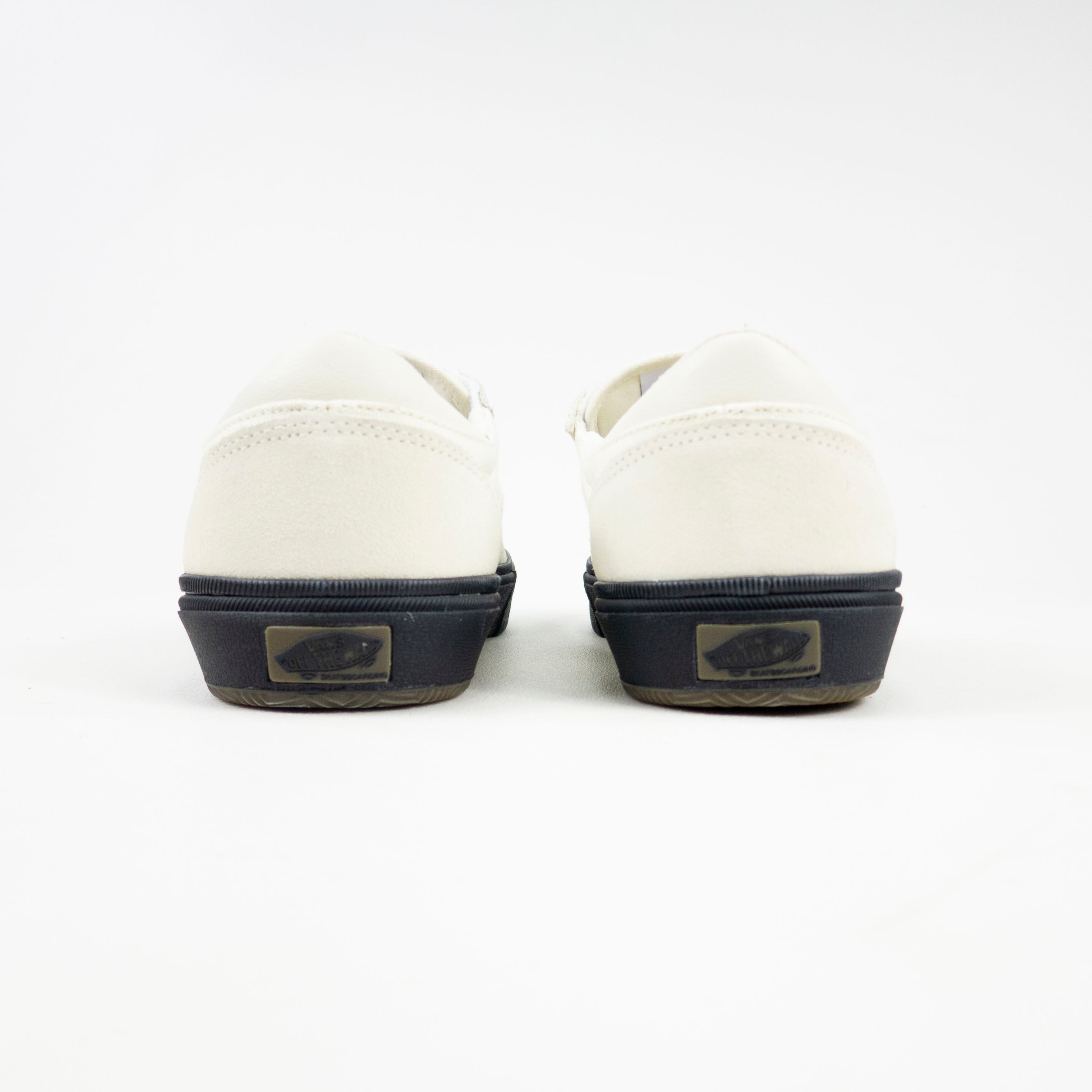 Vans Gilbert Crockett Skate Shoes - (Crockett) Antique White/Black ...